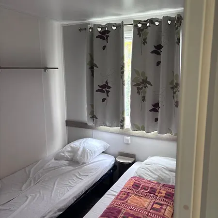 Mobil-home Climatise 4 Pers *